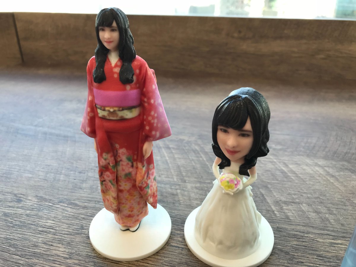 Dmm Com フィギュアは被写体の4枚の写真を撮って送付し 好きなコスチュームを選択するだけで 誰でも簡単に オリジナルフィギュアを作成できます 印鑑はフルカラー マルチマテリアルプリンターを使用した 加賀市にゆかりのある 花菖蒲 雪の科学館