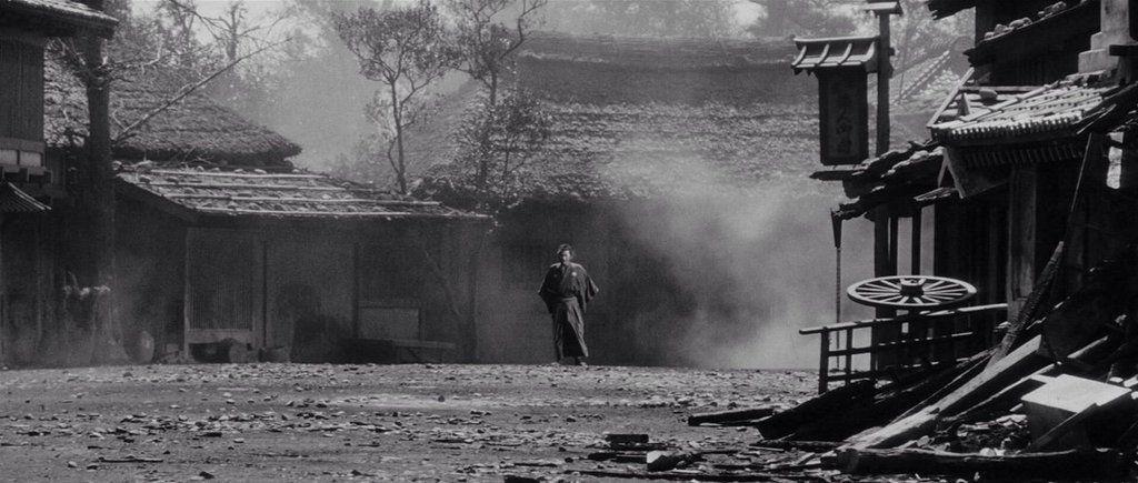 OnePerfectShot's tweet photo. YOJIMBO (1961) 

Cinematography by Kazuo Miyagawa 
Directed by Akira Kurosawa 
Read about the transnational westerns this film inspired: https://t.co/YxFbx58uIG https://t.co/8iMMM2yxCj