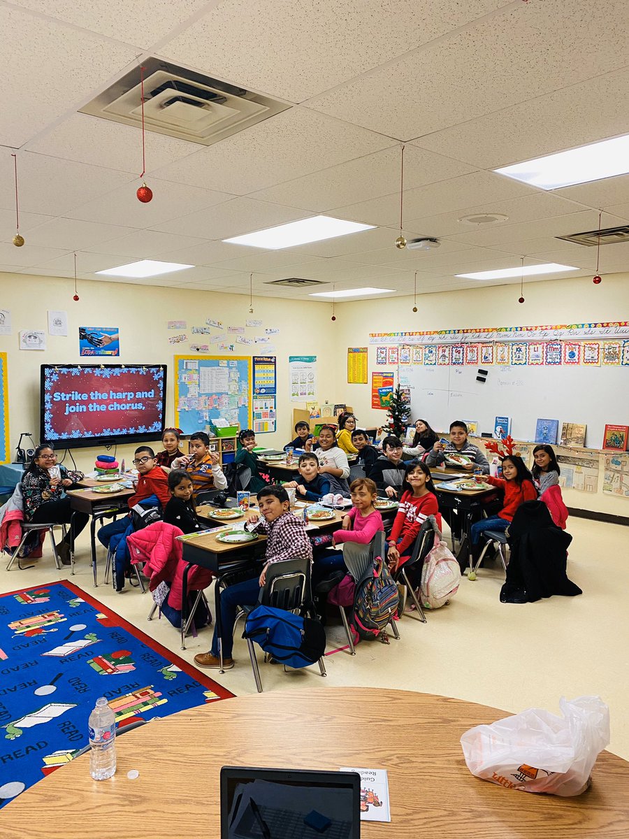 bgsoria15's tweet photo. Christmas Party 2019. Ending a semester full of accomplishments and fun. @fmeeagles #Christmasseason #thirdgrade #readyforwinterbreak https://t.co/9uPm9IPCig