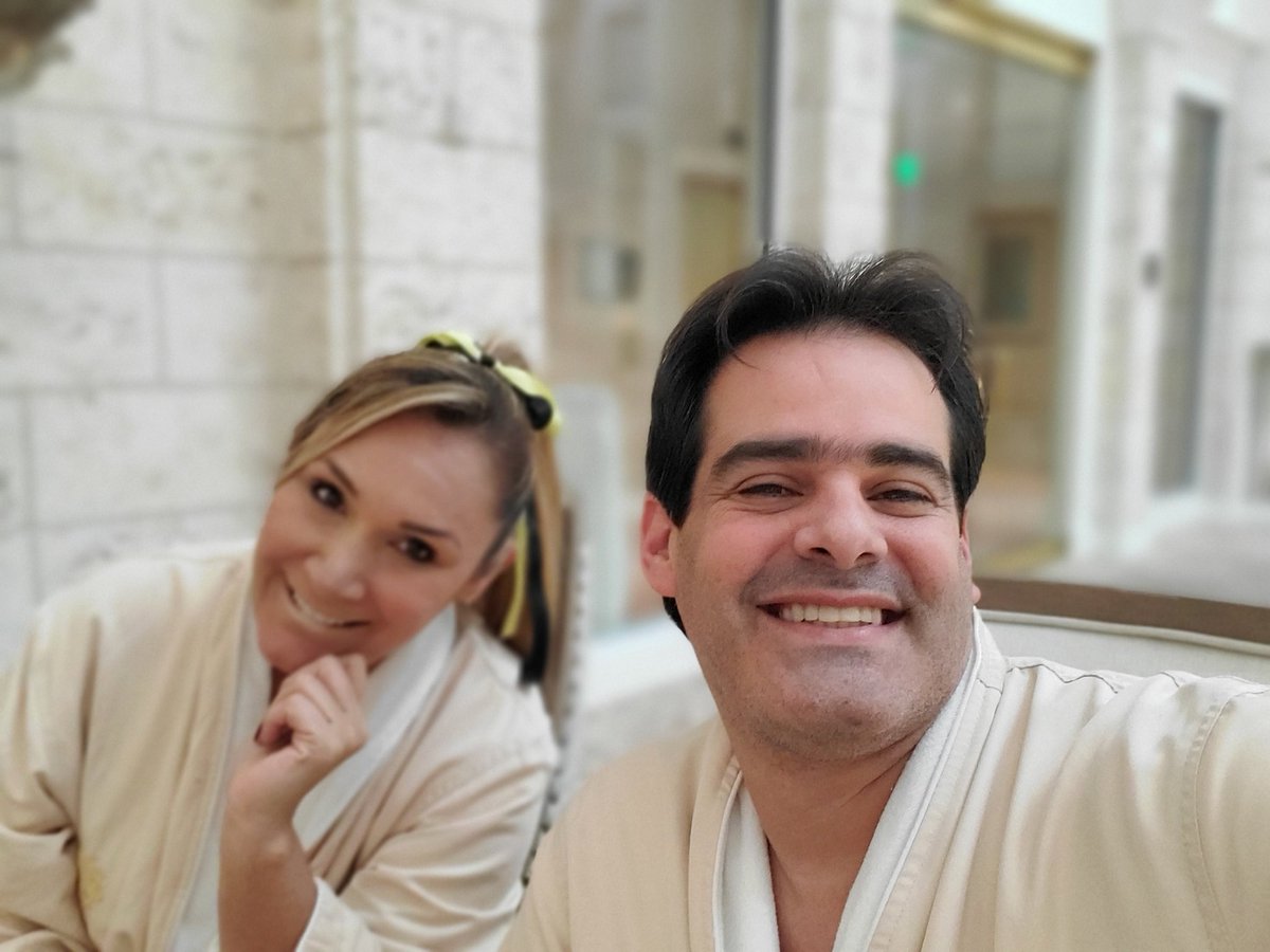 SidleRealtor's tweet photo. Algo para hacer en #Doral? .. dia de spa, 100% recomendada la experiencia. Es excelente, relajante y muy renovador.
#Miami #realestate #spa #chritsmas #realtor #Venezuela #Colombia #Argentina #Nicaragua #ChileDesperto #Mexico #trends #Trending #socialmedia #marget #digitalart https://t.co/MqEFE3ic8m