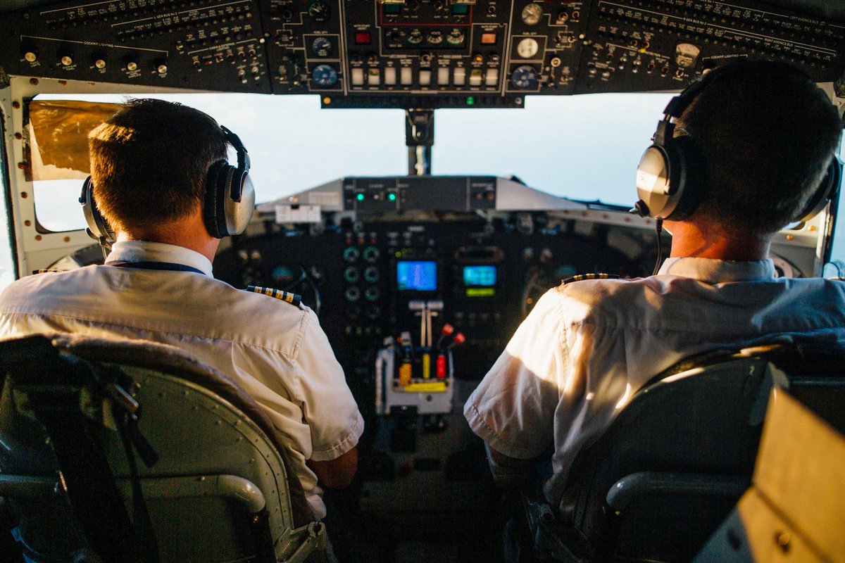 secdeaaviation's tweet photo. Build your proficiency, competency, and skills in handling an aircraft! SECDEA Aviation offers Commercial Pilot Course that will prepare you for a paid career in aviation!
#secdeaaviation
#CPLatSecdea https://t.co/nDStgsAmnX