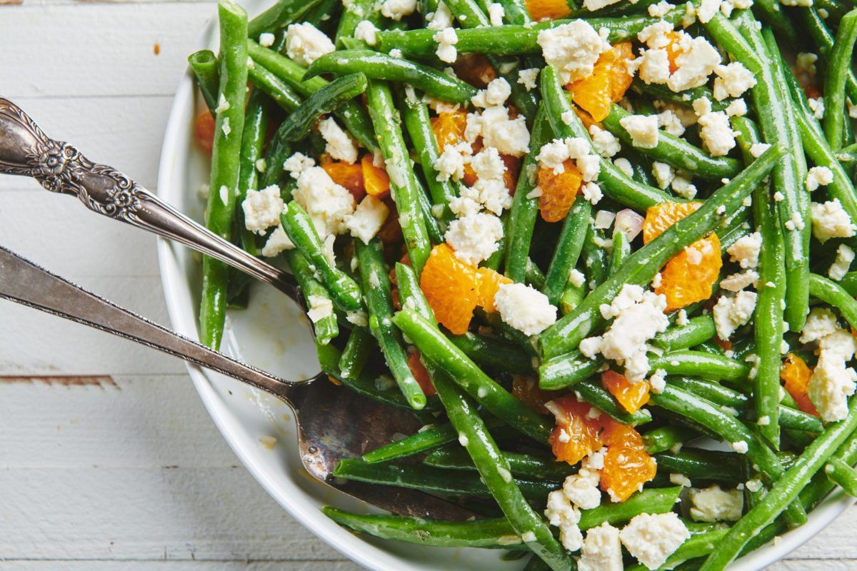 MelissasProduce's tweet photo. Not sure to do with the leftover green beans in your fridge? Put together this green bean #salad with #oranges and feta 🤤 Colors, texture and flavor are all incredible 💥

grab the #recipe from @katieworkman100 https://t.co/m7QZaOc6YT https://t.co/T20w3h0MfG