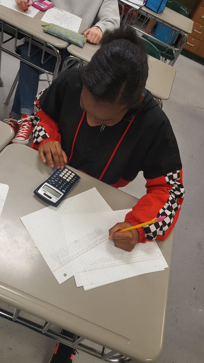 GRbread's tweet photo. Working to develop a rule for the triangular number sequence... https://t.co/mpSb3m7HdX