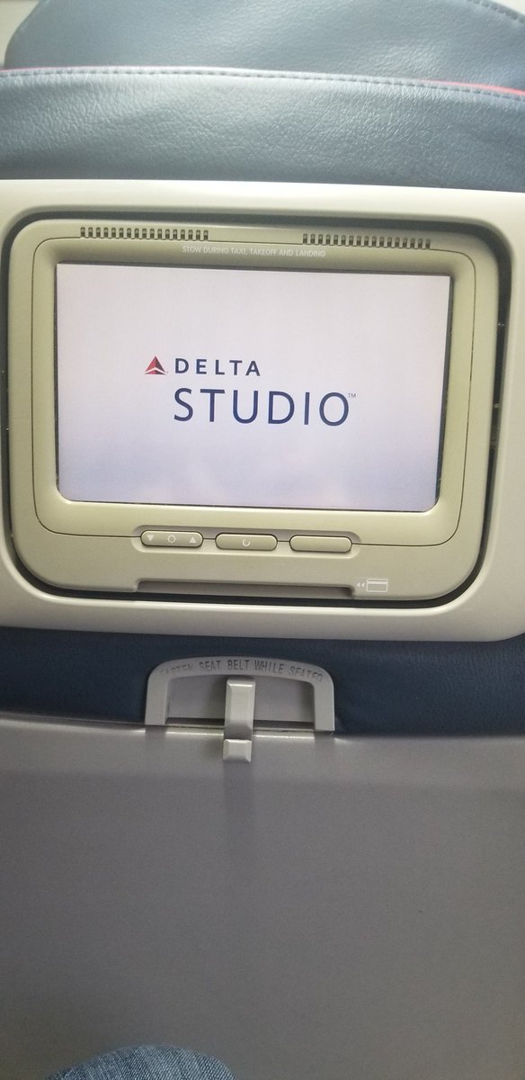 KirklandSam's tweet photo. Premium entertainment ha ha @Delta https://t.co/HThdTlyf1i
