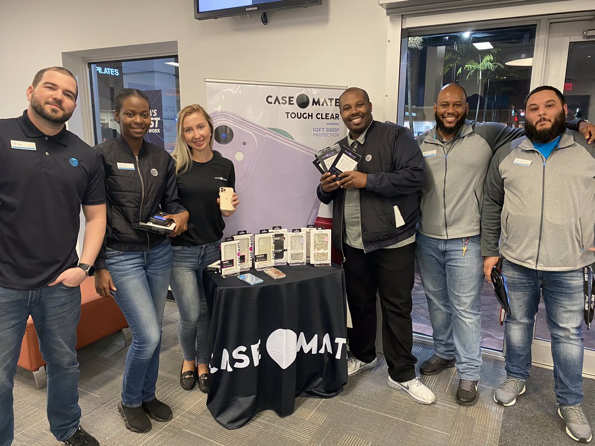 BiscayneStore's tweet image. Big shout out to my whole team! 📣📣📣@Sumitra_Coote @preciouszmoment @saidycamacho1 @JasonJj5839 @efrenfavela @jrluna11 @CaseMate Thank you so much for your participation for our store in 2019 #BayFlow A picture is worth A thousands words, Frederick R. Barnard. 💪🏿💪💪🏻💪🏼💪🏽💪🏾