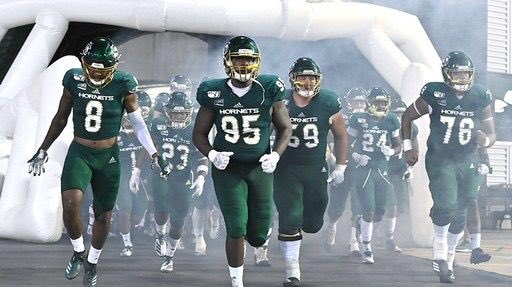 nickwyatt0's tweet photo. HONORED and BEYOND BLESSED to have receive my first offer from the University Of Sacramento State!!! https://t.co/FyxxYCH7uW