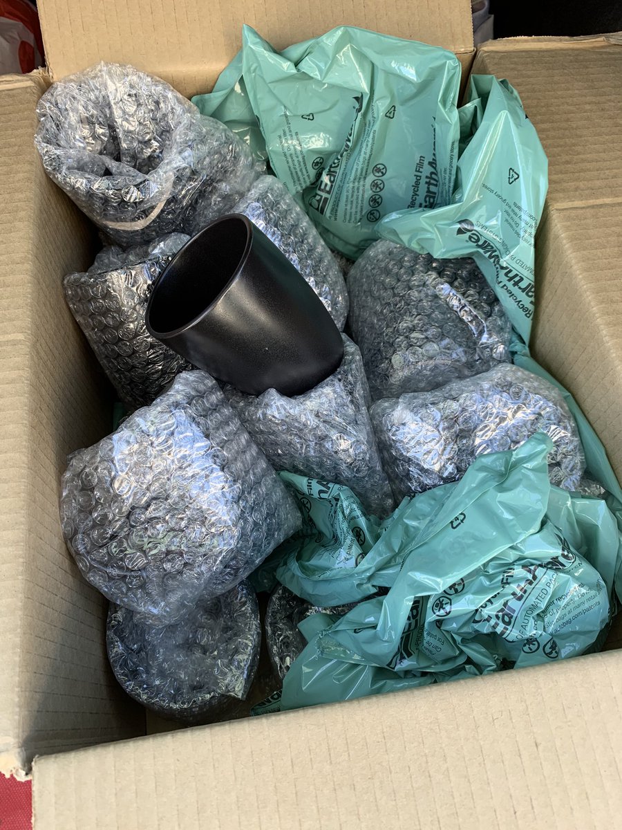 YargiAmy's tweet photo. What an absolute pisser!! When even @TheSharkTweet has had enough of @AshYargi taking all the coffee cups, so he gets a whole box of mugs delivered right to your door 😂😂😂😂 #coffeecupgate https://t.co/h1vrP8nYmP