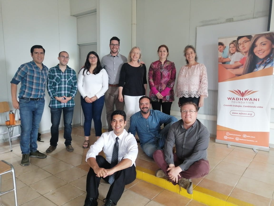 Nuestra directora participó como mentora del evento "Speed Mentoring"agradeció la invitación y felicitó a los 4 emprendimientos que participaron junto a <a href="/UdecChillan/">UdeC Chillán</a> <a href="/NetmentoraChile/">Netmentora Chile</a> y <a href="/WadhwaniF/">Wadhwani Foundation</a> 
#Ñuble tiene mucho potencial para crecer y desarrollar emprendimientos innovadores