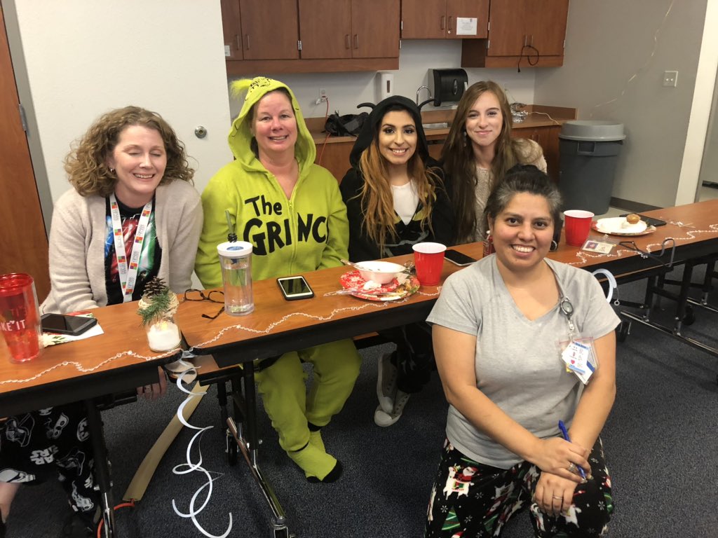 PlanoHeadStart's tweet photo. Our #december2019 ends with this amazing staff holiday celebration!  Part 1 #headstartfamily❄️🎄❤️ https://t.co/bS7HTISkJq