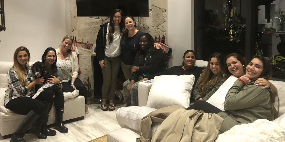 Lots of laughs at our Primary Potluck - thank you <a href="/RomanachBianca/">Bianca Romanach</a> for hosting! 🥰 #workfamily #holidayfun