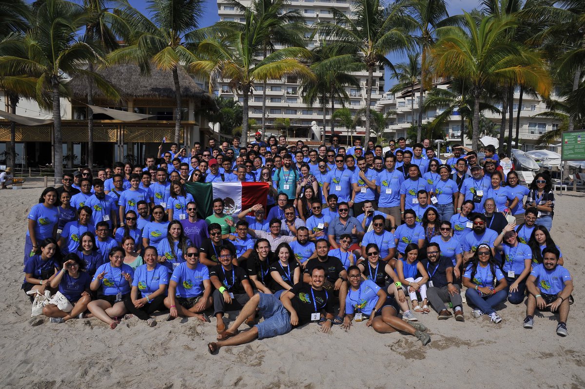 PyLatam's tweet image. Un #TBT Memorable de la primera edición de #PyLatam en Puerto Vallarta.

Quienes pueden encontrarse en la foto? 

Cuéntanos que te pareció el evento y dile a los demás porqué no deberían perderse la próxima edición. 
🐍 #PyConLatam20 

#Python
#PyCon
#Latam