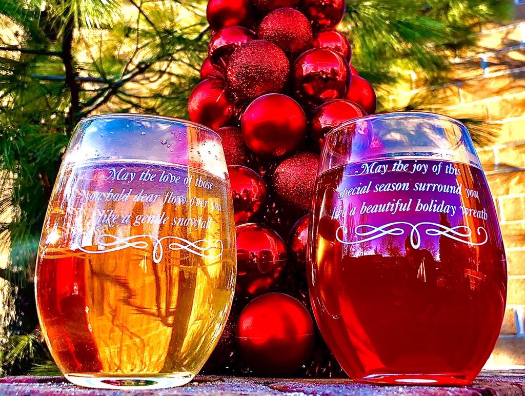 BrandMyBeverage's tweet photo. The 9 oz. stemless wine glass can be used for many occasions! Use it to serve wine, cocktails, or juice 🍷🍹🥃 also an excellent choice as a hotel room tumbler for soft drinks and water. 

#drinkware #glassware #customprinting #merchandise #wineglass #Christmas https://t.co/xU2adAjYVb