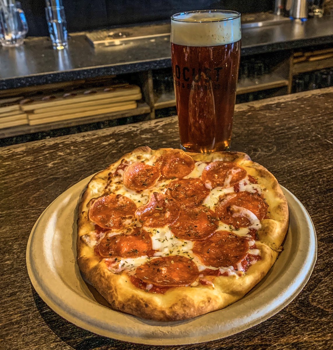 LocustCider's tweet photo. Now serving at our #ballardtaproom: #FlatbreadPizzas! To celebrate, ALL #PIZZAS ARE $5 through Sunday. Try any of our inventive flavors like Pork Burnt Ends or Frito Pie Pie or stick to the classics like Pepperoni and Cheese. Look for these to rollout in all taprooms soon! ππ» https://t.co/GcW5pDwb24
