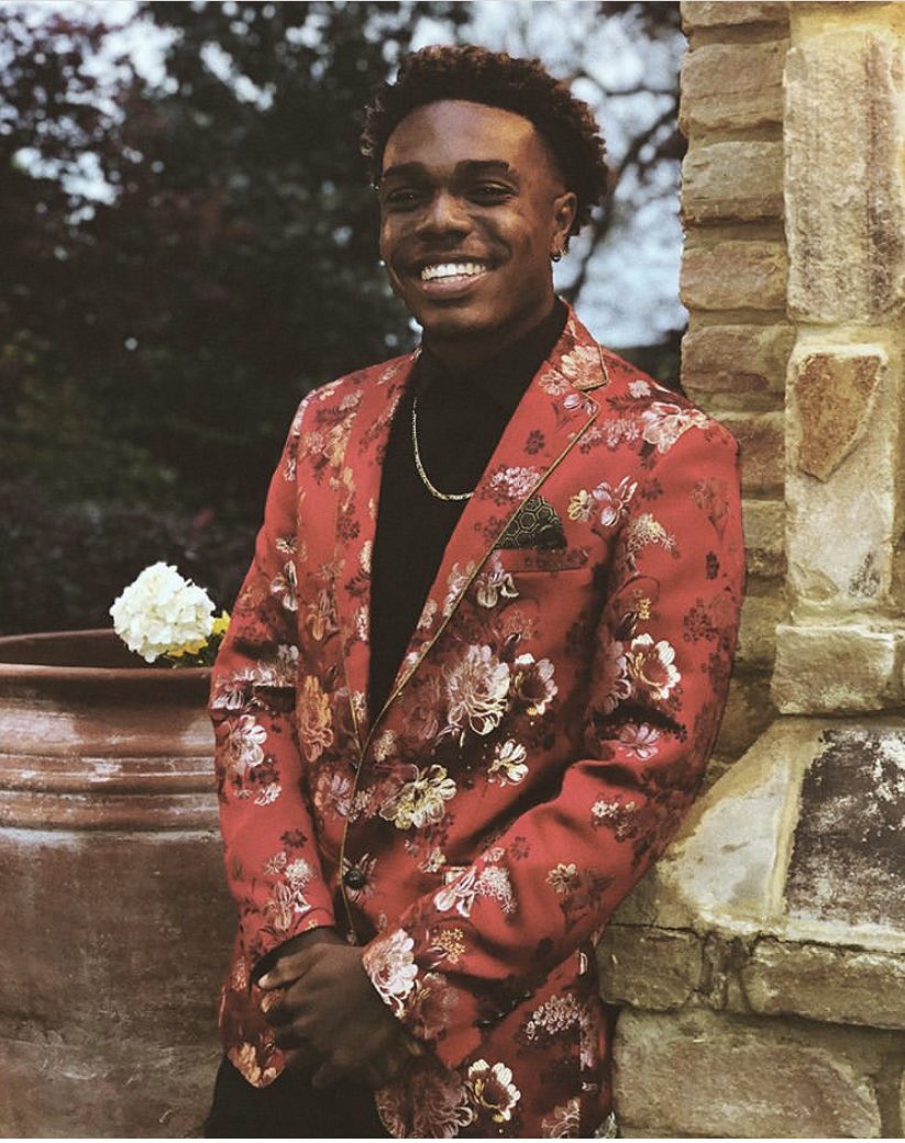 PAPUWG's tweet photo. This brand ambassador for Stvck Atl, Member of Models and Business, and now proud Vice President of Passion and Positivity, we'd like to introduce to you Mr. Aamiri Ducksworth. This First Year Freshman is majoring in Computer Science.@_maribacardi_ #neweboard #uwgpap https://t.co/w0gxengokT