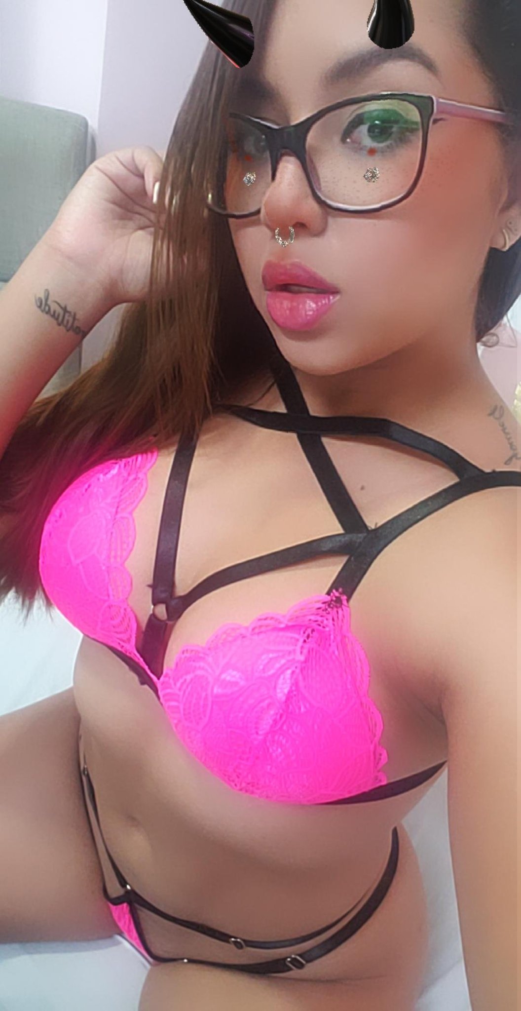 Online again loves ❤ https://t.co/KVgUG6rulY