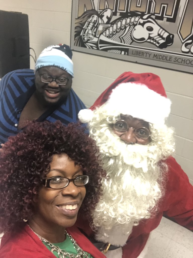 I had a wonderful evening hanging out at Liberty Middle School with assistant principal Mrs. Sorrell. The chorus pancake event was fun.