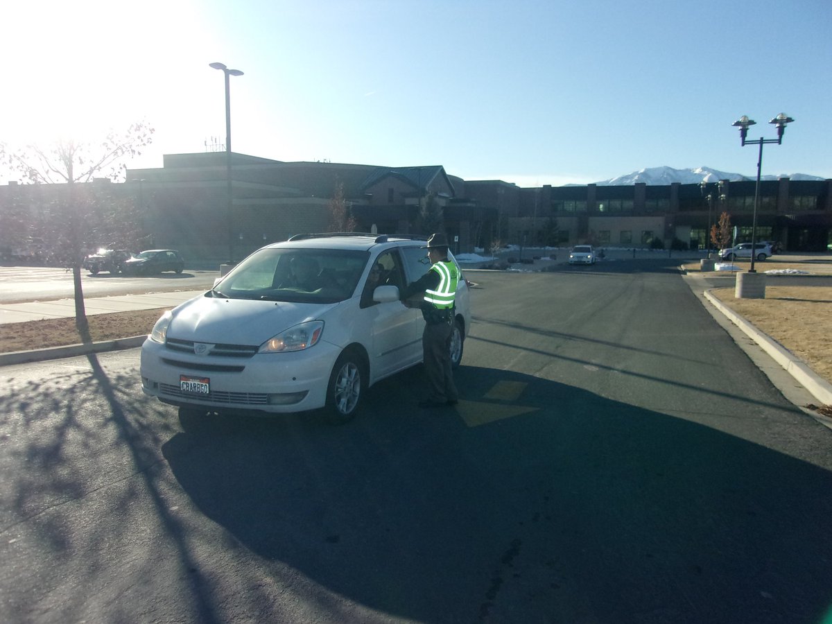 UTHighwayPatrol's tweet photo. With the holidays nearly in full swing, it makes our Troopers' day to encourage good driving behavior. Students at @WasatchHighScho had their seatbelt wearing behavior rewarded with candy canes from Tpr. Anderson, Trp. Boyd and Sgt. Jorgensen. Nicely done, Gents! https://t.co/aHoG2TrM3Y