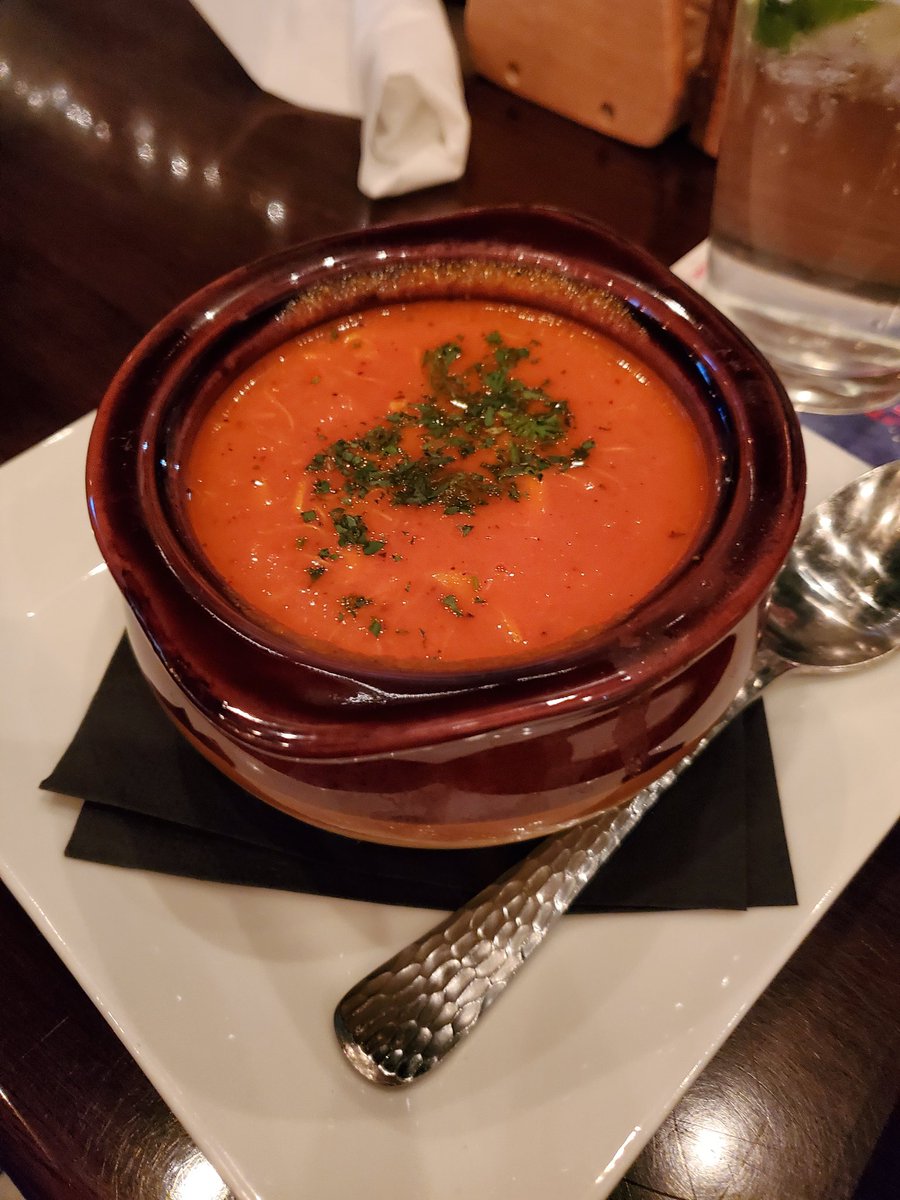 Kelly Bachman tweet media