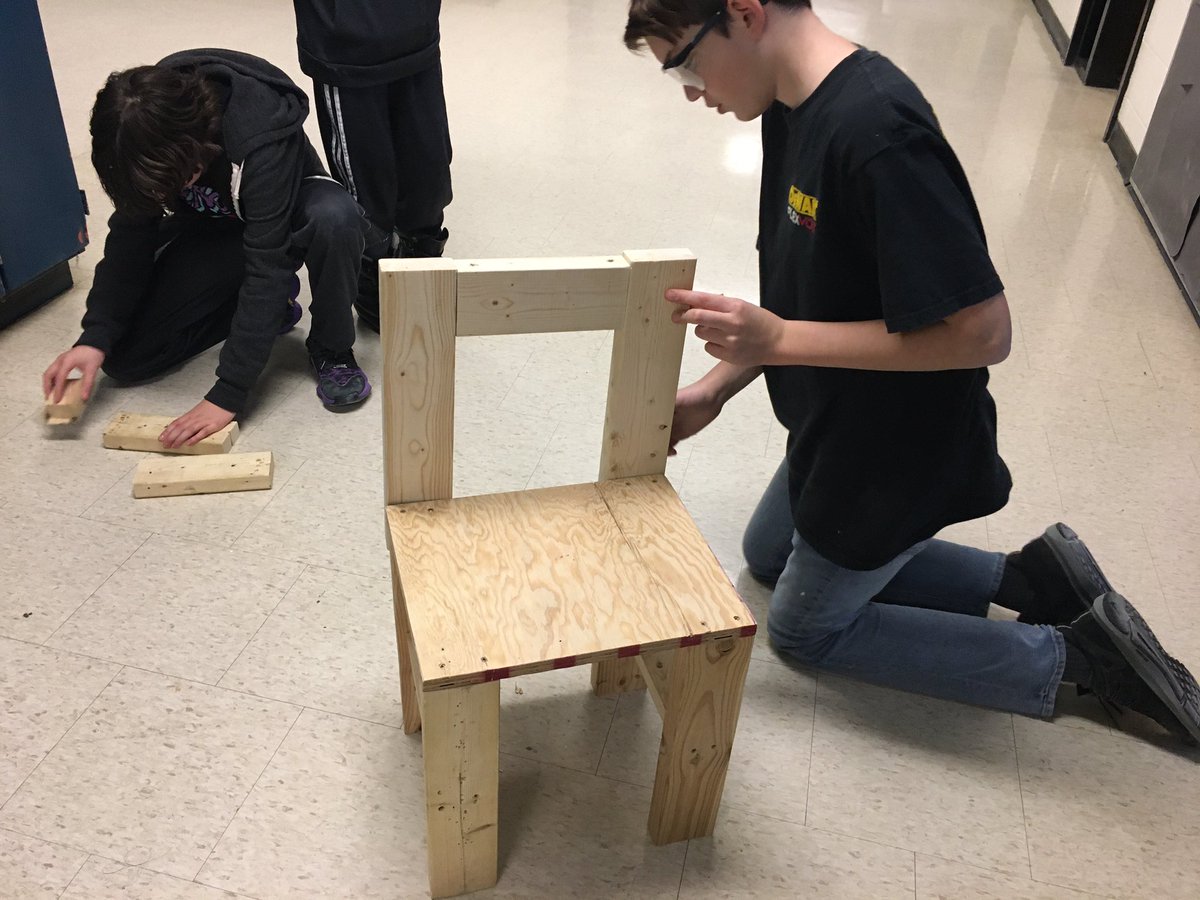 #woodworking #crochet just some of the amazing and engaging  #coy_peel initiatives that students enjoyed <a href="/BalmoralDrivePs/">Balmoral Drive</a> <a href="/PeelSchools/">Peel District School Board</a> #peelEML #peel21st