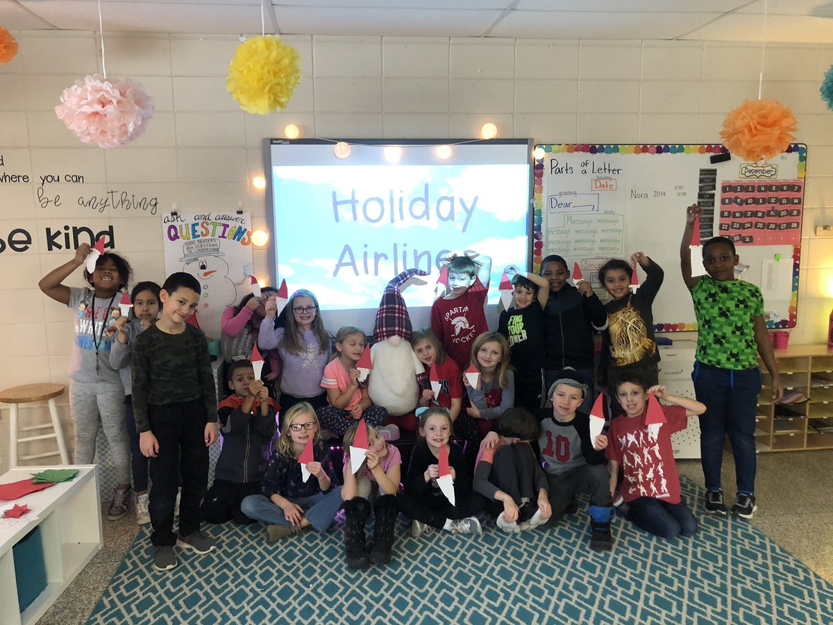 Mrs_Alsterlund's tweet photo. Busy day of flying around the world on Holiday Airlines! #HTSpartans https://t.co/JcR4kfrsIB