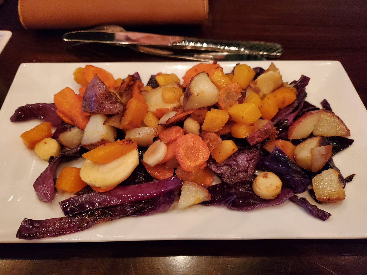 Kelly Bachman tweet media