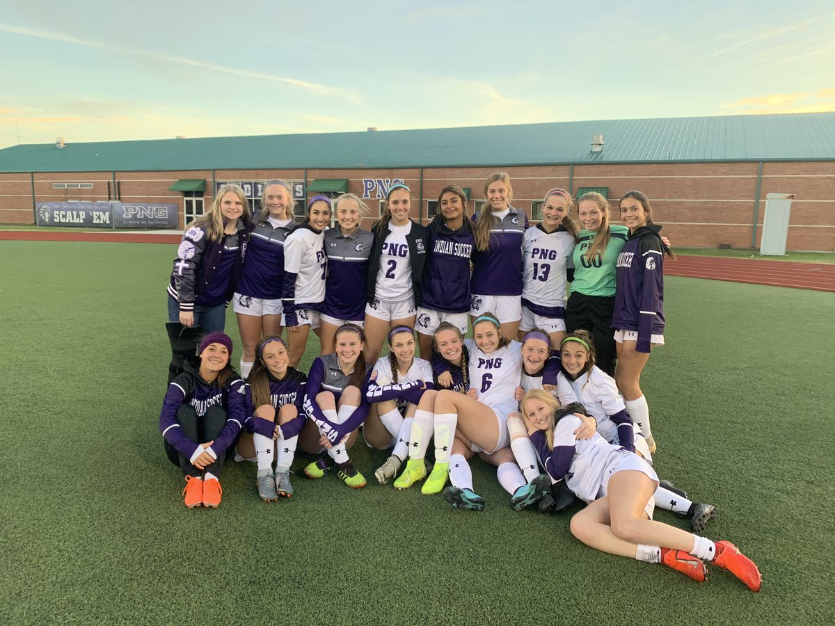 PNGgirlssoccer's tweet image. Good day on the pitch ⚽️😈 Beat WB 2-1 and lost to Lumberton 1-0 #workingoutthekinks