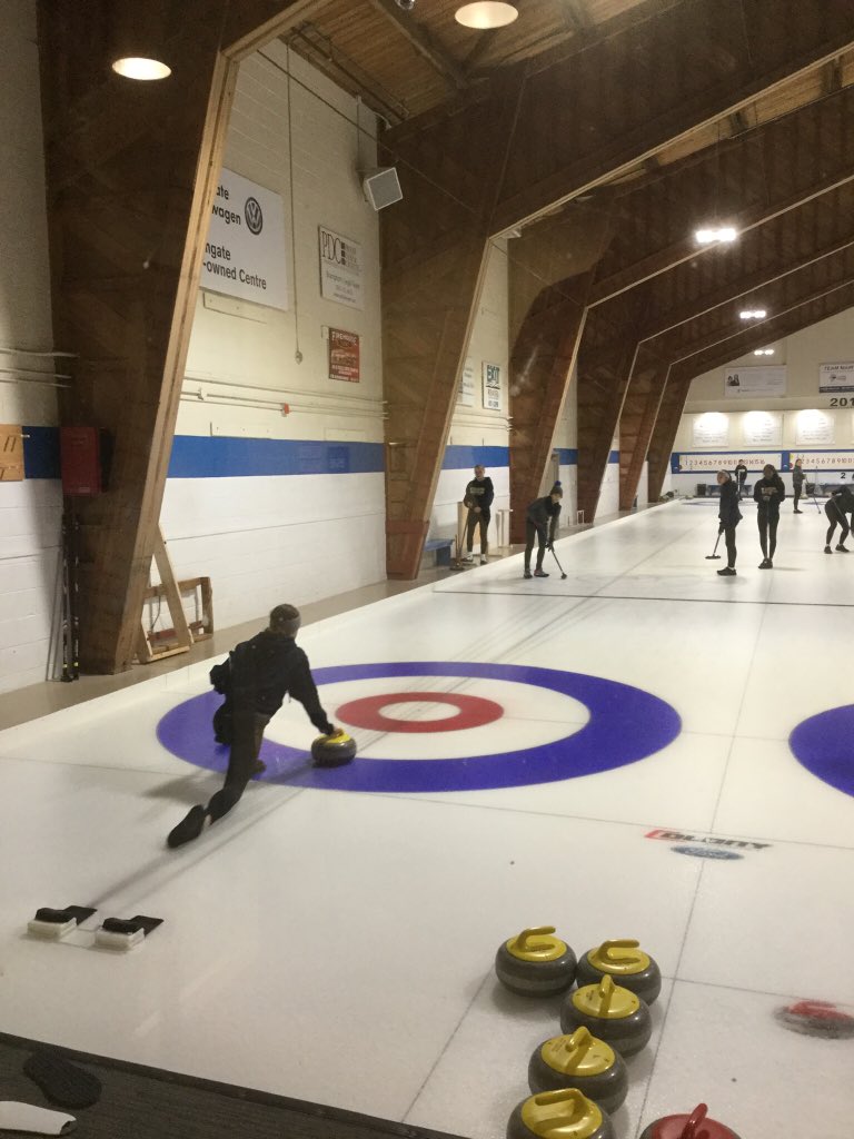cmk23549167's tweet photo. @CardinalLegerSS @clegersports Six of Leger’s Curling Teams have played over the last two weeks. All have done an excellent job representing our school! Excellent results from all our curlers! #proudcoaches #wegotourehgame #curlingiscool #GoLeger https://t.co/zLgx4s8MJ2