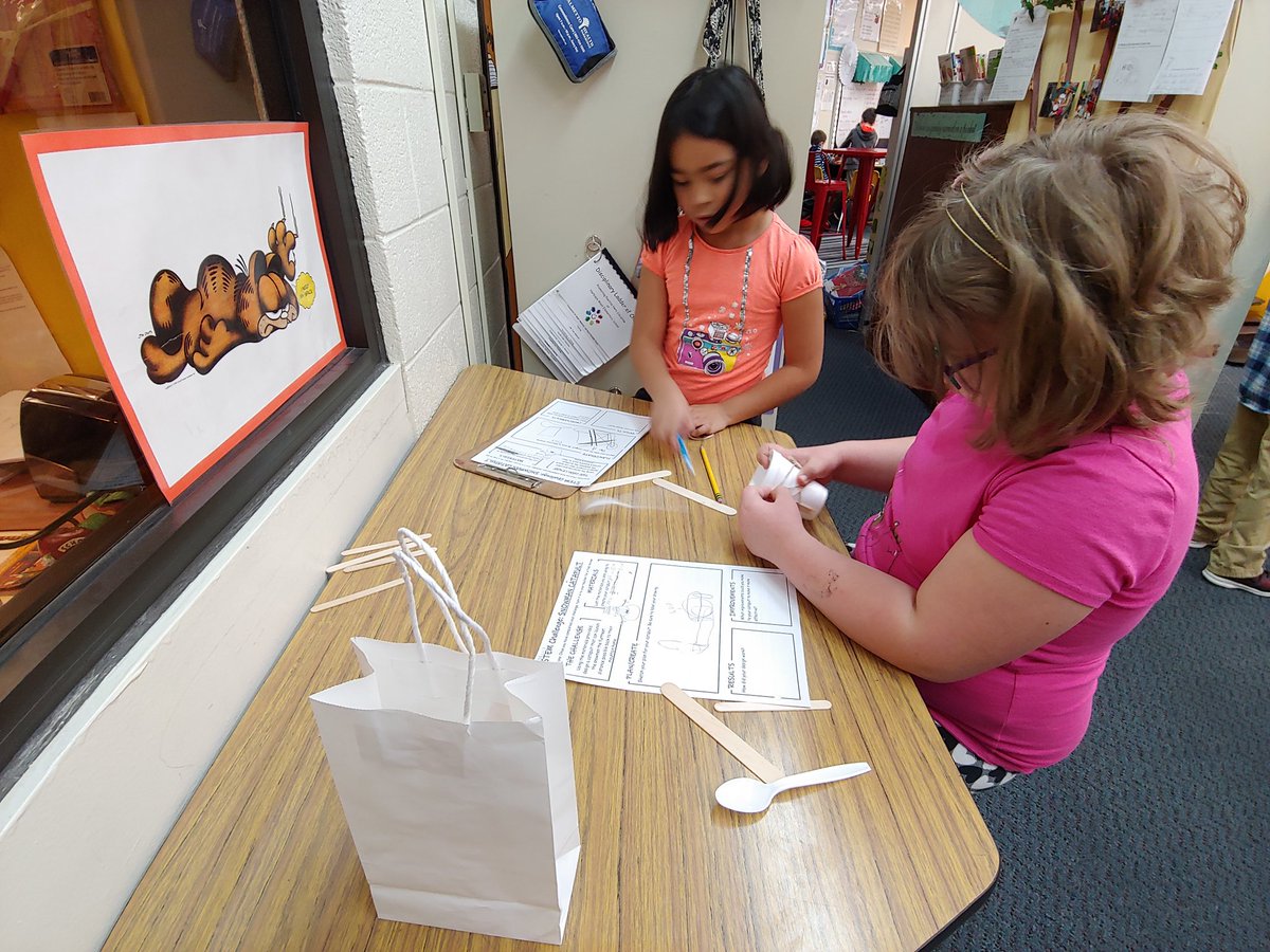 ShelbyBuzz's tweet photo. Snowman catapult STEM project &amp; fun! https://t.co/uiCk9pbuVF