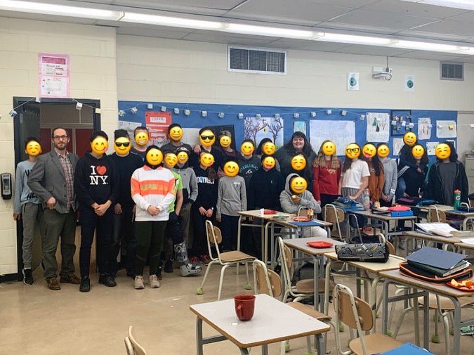 MissPerlTweets's tweet photo. Today was my last day of teaching in my final practicum. I had to say goodbye to the munchkins Iโve been teaching for the past 4 months. It has been the most amazing experience. It is definitely bitter sweet to be done! ๐โฅ๏ธ@ulethedfaculty #ulethedu #ulethps3 https://t.co/8ftVugzWpi