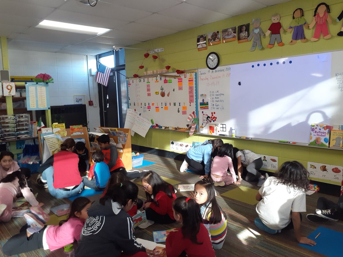 CalvoKinder's tweet photo. @JenLoves2Learn @MsSlonke @MsPorter108 @MrsMatheson128 https://t.co/D9guUp0p6T
