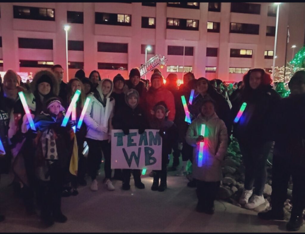 ms_hornn's tweet photo. Moonbeams for sweet dreams! 🌙 Thanks to all who joined us! And extra thank yous to @dohertypto for our lights! #onlyWB #NJHSatOLMS #DOfamily @OLMS_Vikings https://t.co/FGGXkZA5m8