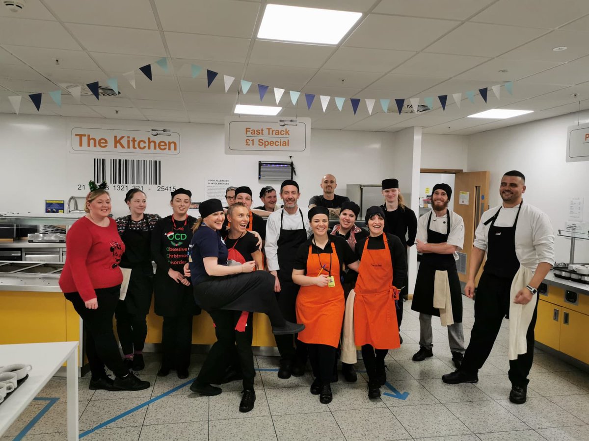 Super proud of each and every team member for delivering over 12,000 Christmas dinners across my patch this festive period! Well done <a href="/BaxterStorey/">BaxterStorey</a> #dreamteam #oneteamonedream #centralregion