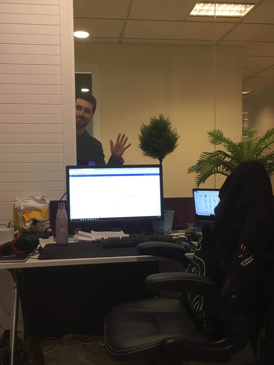 amesearle's tweet image. Big shout out to the poor kid who had to sit next to me every day, idk how you managed to put up with me so well

You're an amazing person, I'm so lucky to count you as one my best friends, love you Mr. Timmels