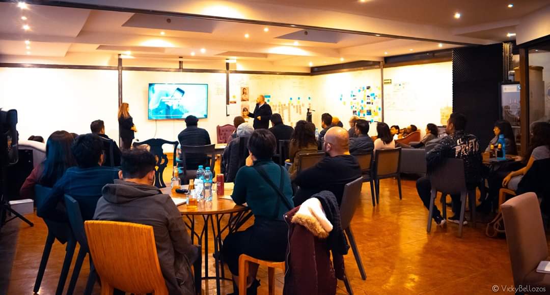 LaAcademiaMX's tweet image. Ayer terminamos, con grandes ideas, los últimos cursos del año. Ha sido un 2019 lleno de aprendizaje, de muchos proyectos y sobre todo, mucha creatividad.

Muchas gracias a todos nuestros alumnos y profesores.