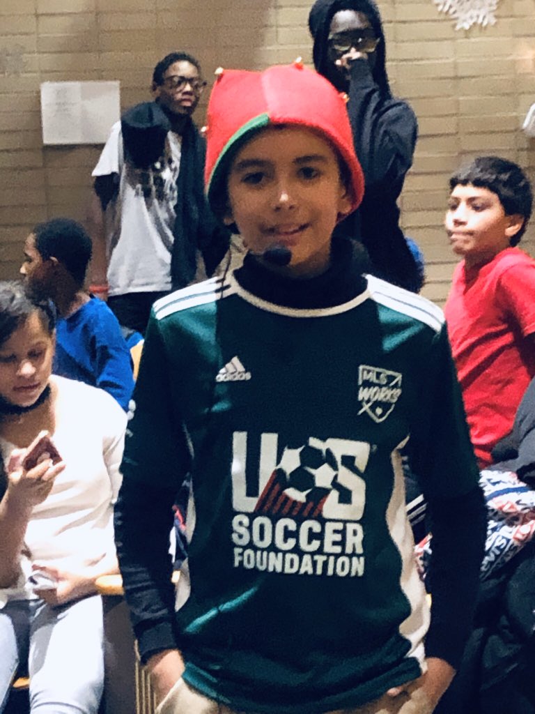 SBIMiddle's tweet photo. Thanks to LEAP for a great winter showcase today! @SBIMiddle @IntlsNetwork @LetStudentsLead https://t.co/519CkStPg2
