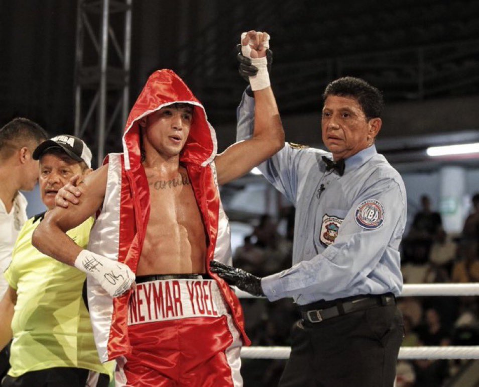 pinfantea's tweet photo. ¡GRANDE FINOL! 🇻🇪🥊👊🏽💥

Nuestro Yoel Finol venció por decisión unánime a Carmelo Mármol (60-54; 60-54; 60-54) 

¡Felicidades Campeón! seguimos enfocados en #Tokio2020 excelente @NicolasMaduro https://t.co/A0aqRq3Hrg