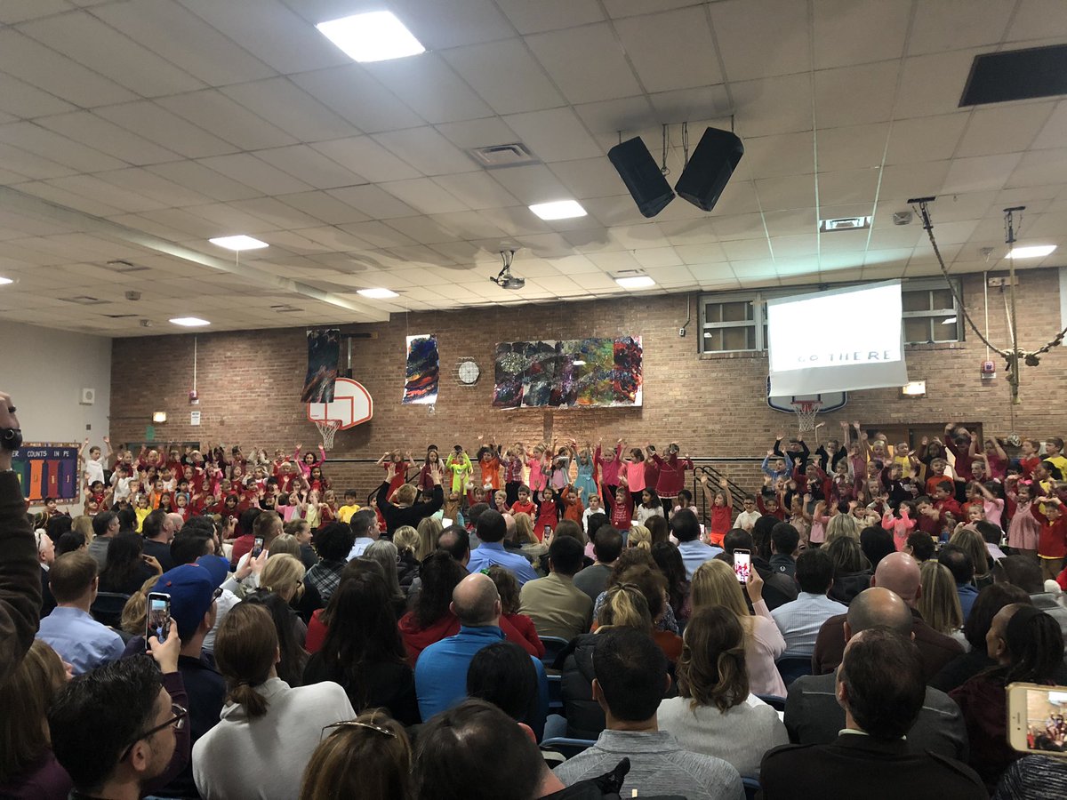 LyonSchool's tweet photo. We had an amazing day sharing a message about exploring & discovering in our Winter Show! #ExploreAnything #WeAreD34 #LyonLearners https://t.co/1VJn7fLATt