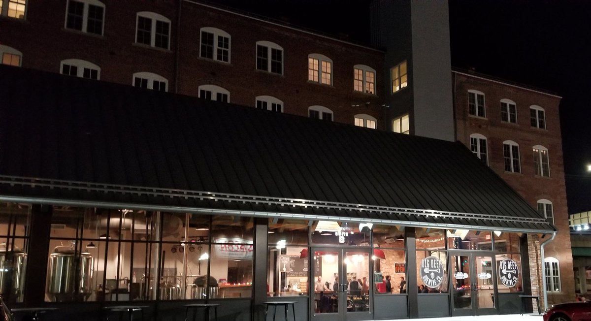 RocketCenterWV tweet media