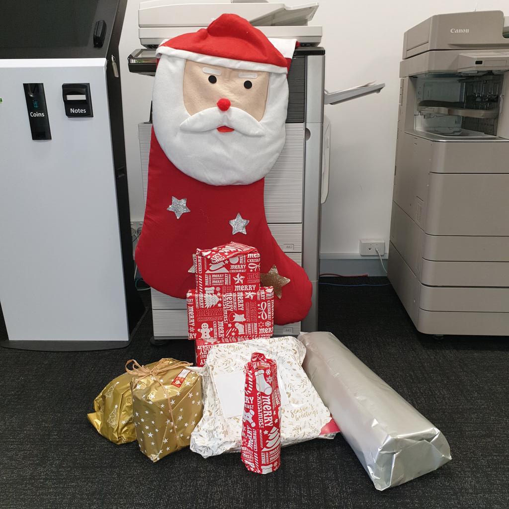 PaytecSA's tweet image. Kris Kringle, 12 gifts ready to please.