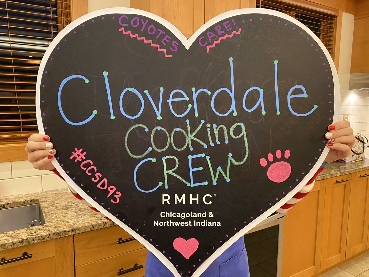 The “Cloverdale Cooking Crew” had so much fun volunteering at Ronald McDonald House tonight! <a href="/MsWirth15/">Ms. Wirth</a> <a href="/SuSuPriebe/">Susan Priebe</a> <a href="/Miss_Mastro/">Miss Mastrodomenico</a> <a href="/CloverdaleElem/">Cloverdale School</a> <a href="/CCSD93/">CCSD93</a> #CCSD93
