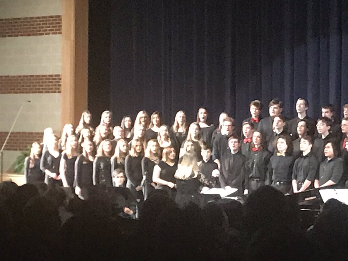 MarsHSPlanets's tweet photo. One of my favorite nights of the year! Thank you to our talented students and staff! @MASDLearns @masdsupt #greatthingstodo #webuildtheirfuture https://t.co/9Nm9td7aKh
