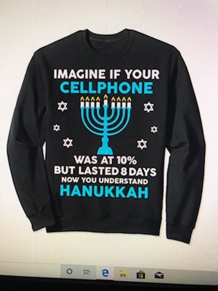 mmargaux8's tweet photo. This is the sweater we never knew we needed. 🙌🏼 https://t.co/3QICfB6eFT