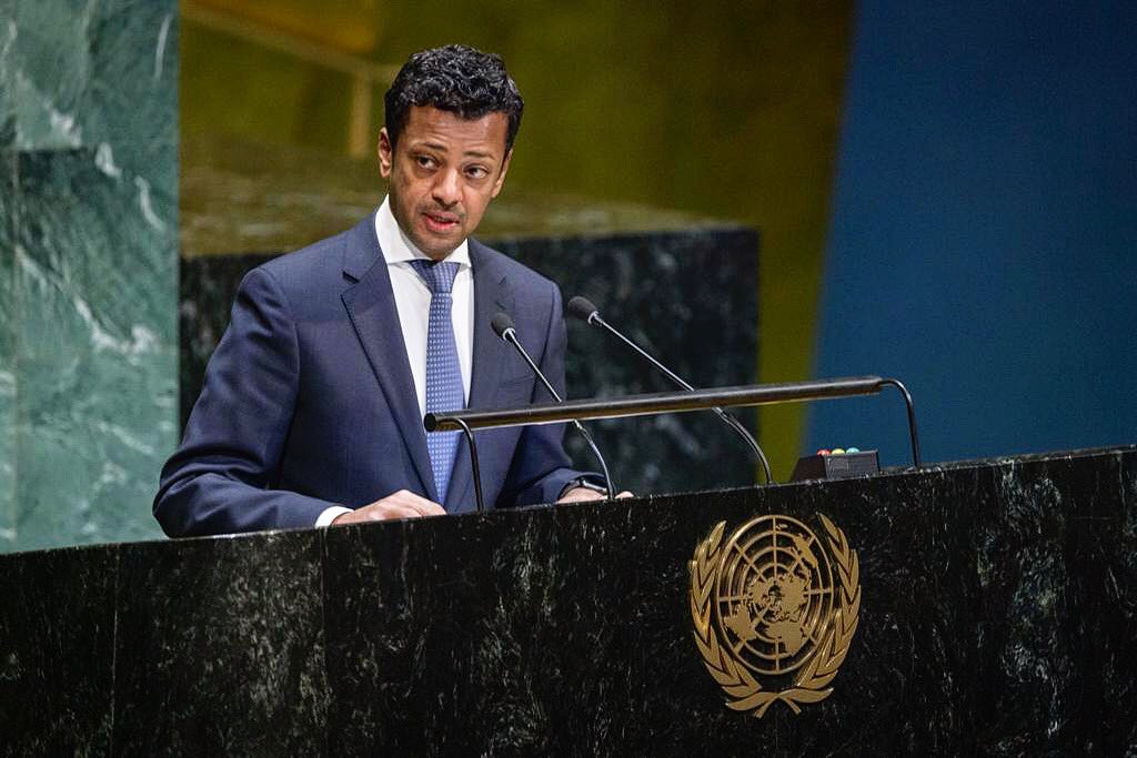 Ambassador Jamal Fares Alrowaiei presents draft resolution “international day of banks” on behalf of its main cosponsors: Bahrain 🇧🇭 , Egypt 🇪🇬 , Kazakhstan 🇰🇿 and Nigeria 🇳🇬, which was adopted by