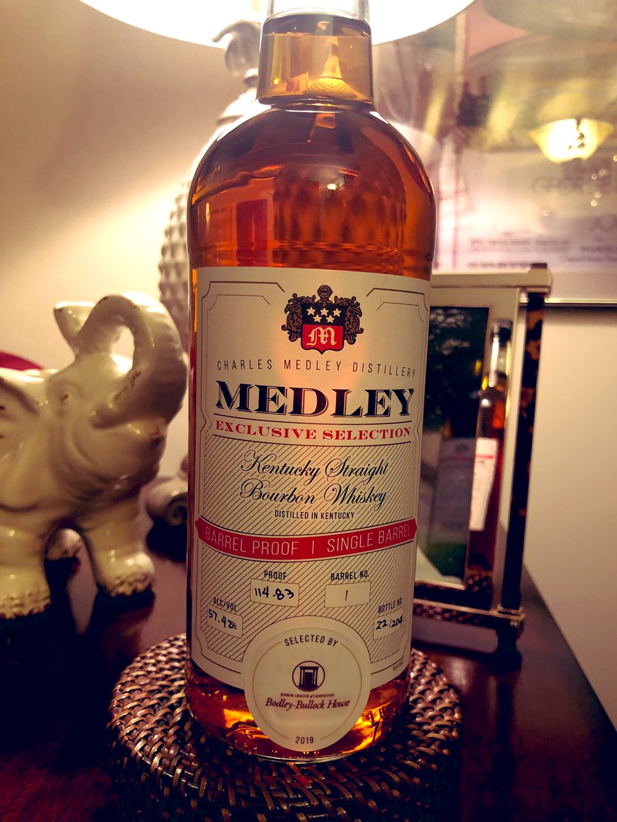 Rob_BABO's tweet photo. So the wife picked up her #jllex Medley Exclusive Selection tonight and brought home a few more bottles #bourbon #whiskey #ThirstyThursday Cheers!!! π₯ https://t.co/VRZruQfs1O