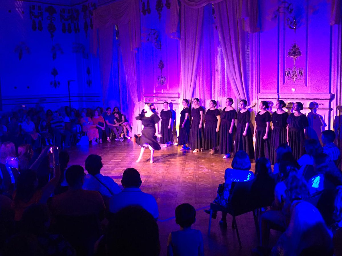 Ahora en <a href="/CCAmerica23/">CCAmerica</a> cierre #TallerFolkloreyTango #Realizarte #BelenJaramillo #Salta