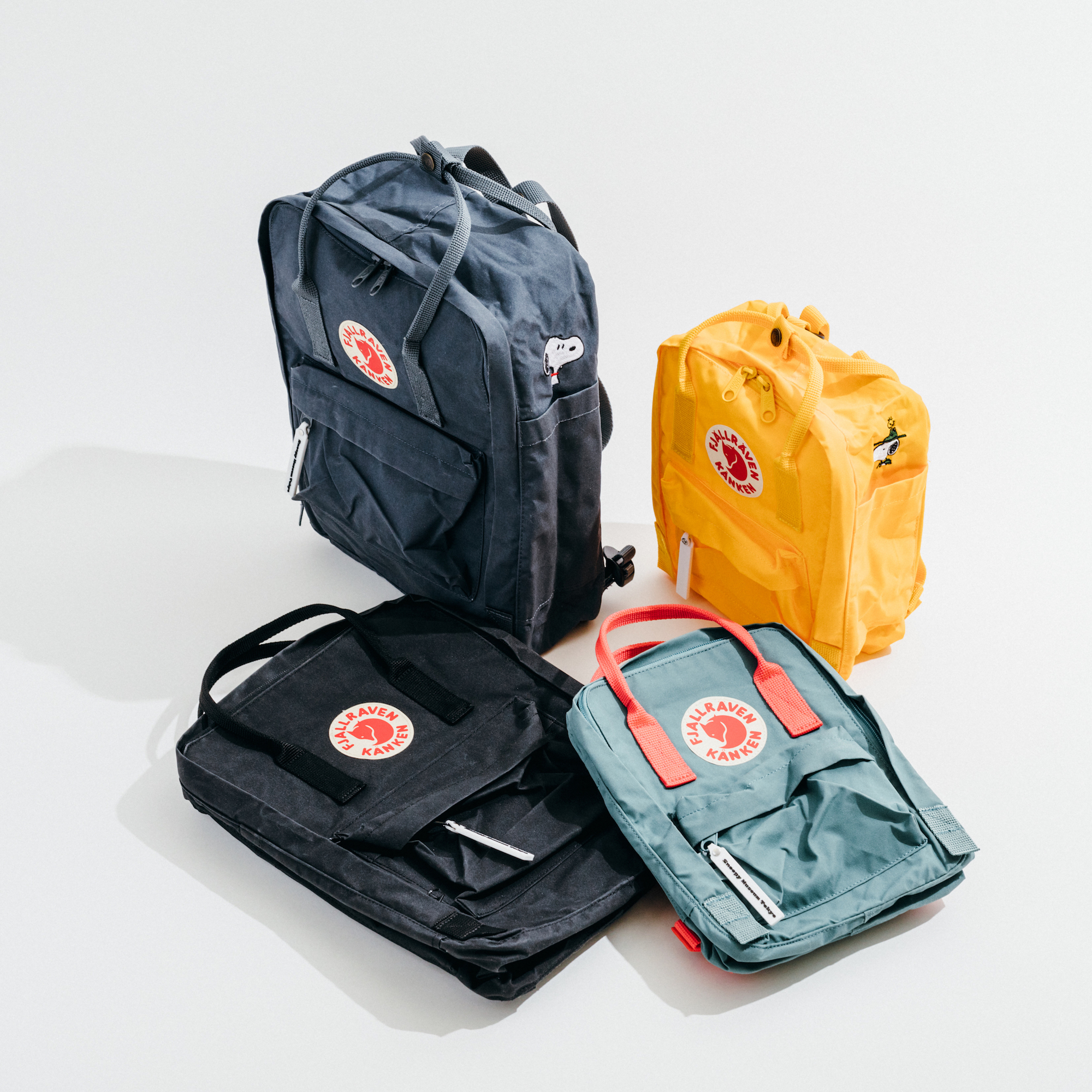 Snoopy Museum Tokyo ブラウンズストアより おすすめアイテム アウトドアブランド フェールラーベン との コラボアイテムが登場です サイドポケットからのぞいているようなかわいいスヌーピーの刺繍がポイント Kanken 各16 000円 Kanken Mini 各