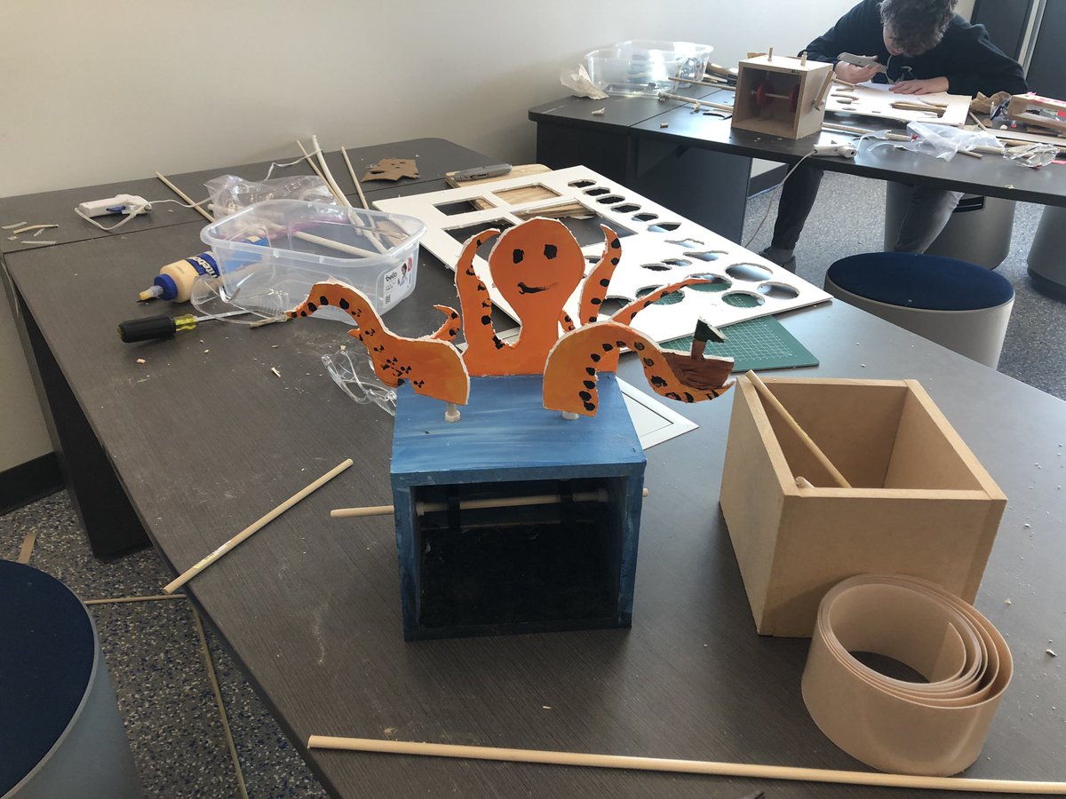 STEM2UYP's tweet photo. @LutheranCougars @PLTWorg IED class wrapping up their capstone Automata projects!  #handsOnLearning https://t.co/2bgd9zYEbX