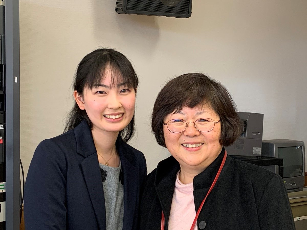 山形県立保健医療大学 Nｓ担当です 12 19の看護学科1年 地元論 では 橋本里奈さん 本学卒業生 助産師 山形大学医学部附属病院 本学大学院に在籍中 より 助産師の仕事内容や助産師になった理由 大学院に入学した理由など多岐に渡ってお話し