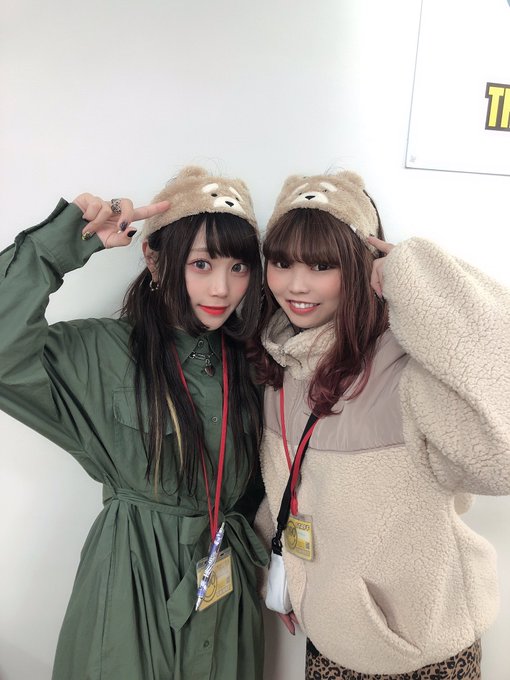 ヘアバンドのtwitterイラスト検索結果