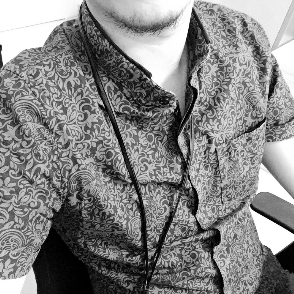 unifhorn's tweet photo. Males cukuran #jumatbatik https://t.co/V3MVlk8Obb
